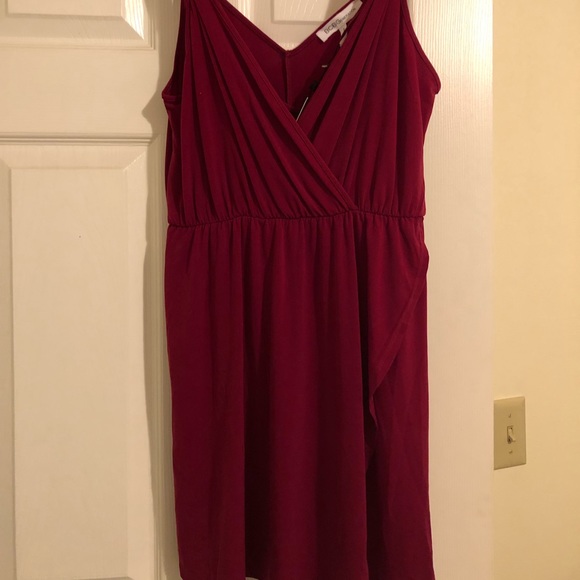 BCBGeneration Dresses & Skirts - NWT BCBGEneration  maroon color dress